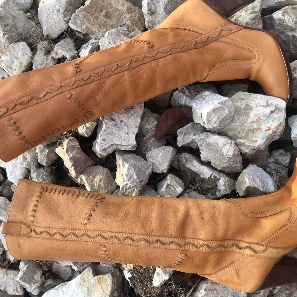Vtg. Genuine pure  leather long boots by: TROYLINI size: 6 Made in Brazil. - Picture 13 of 16